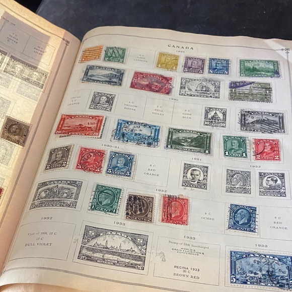 Vintage Stamp Collection - Picture 12 of 13
